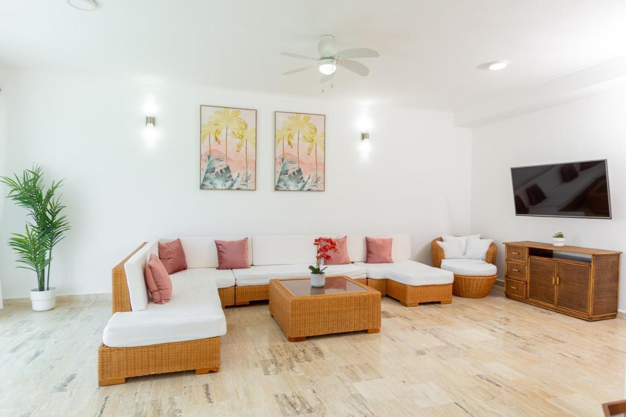 Suites At Grand Laguna Beach By Calisto Stays Sosúa Exterior foto