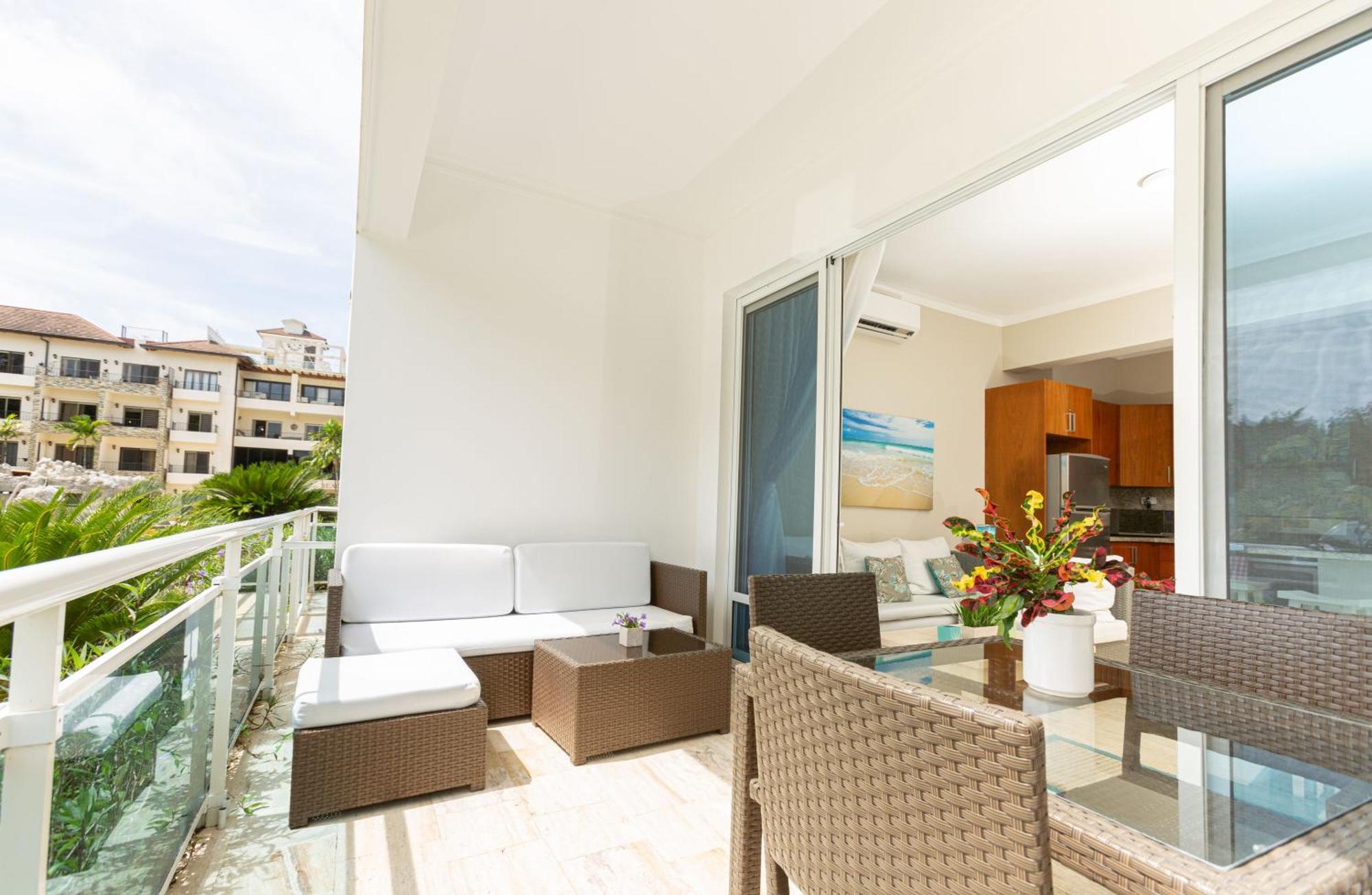 Suites At Grand Laguna Beach By Calisto Stays Sosúa Exterior foto